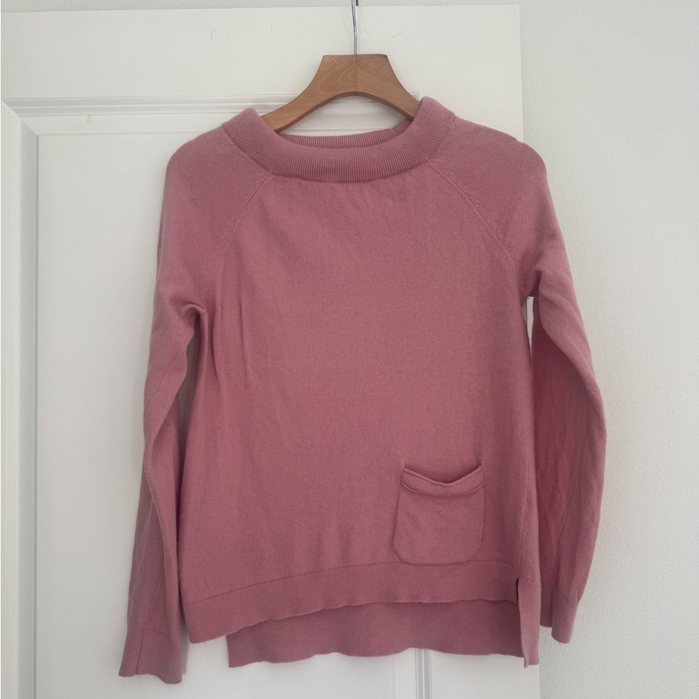 BODEN women’s pink crewneck wool blend soft pocket detail sweater size small 4 6